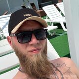 Миниатюра Мужчина Илья Центр Фотография 